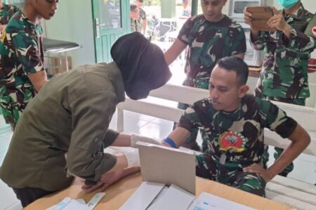 Tiba Dikendari 450 Personel Satgas Pamtas RI – PNG Yonif 725 Woroagi Jalani Pemeriksaan Kesehatan
