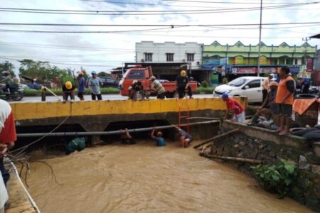 Pemkot Kendari Normalisasi Sejumlah Kali untuk Antisipasi Banjir