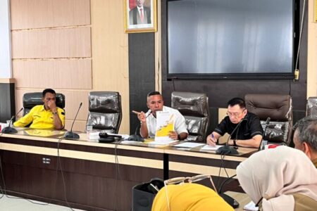 Naik Pitam Pelayanan Buruk, LM Rajab Jinik Minta Direktur Evaluasi Seluruh Kepala Ruangan RSUD Kota Kendari