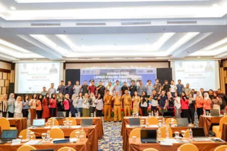 Pemerintah Kota Kendari Gelar Bimtek Laporan Kegiatan Penanaman Modal