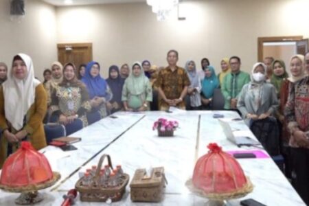 Pemkot Kendari Sosialisasikan Pencegahan Kekerasan dan Perlindungan Perempuan dan Anak