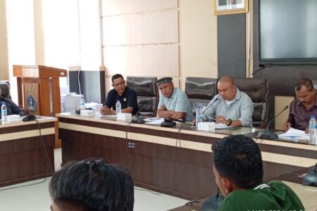 DPRD Kota Kendari Terima Aduan Warga Terkait Penutupan Akses Jalan di Samping Swalayan Megros