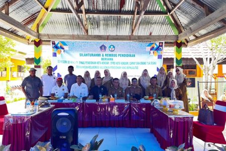 Muslimin T Ikuti Silaturahmi dan Rembuk Pendidikan di SD Negeri 92 Kendari