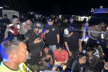 Gelar Patroli Skala Besar, Polisi Amankan Pelaku Dugaan Pemerasan Hingga Bawa Sajam di Gerbang Puuwatu Kendari