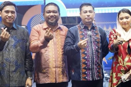 Pimpinan dan Anggota DPRD Ikuti Malam Puncak Pesta Rakyat dan Perayaan HUT Kota Kendari ke-195