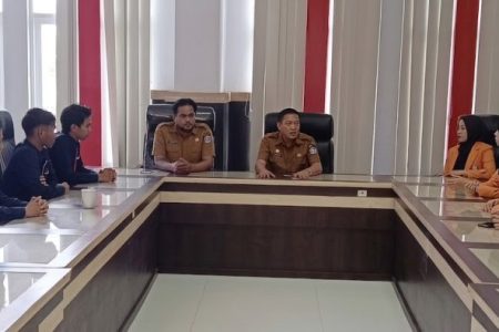 Tekankan Kedisiplinan dan Etika, Sekretariat DPRD Kota Terima Peserta Magang Dari Universitas Halu Oleo dan SMK Negeri 1 Kendari