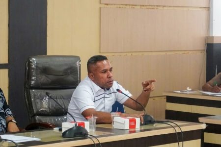 Dewan Kawal Penerbitan SKL SD Negeri 57 Kendari, Rajab Jinik Sebut Siswa Dipastikan Bisa Tetap Lanjut SMP